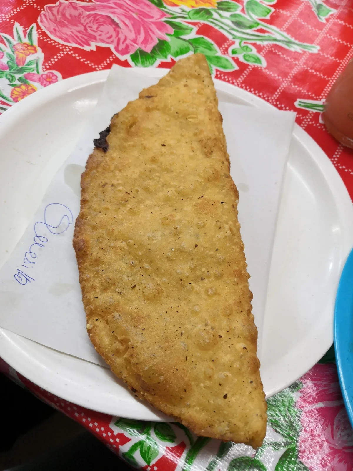 Molote recién salido del aceite
